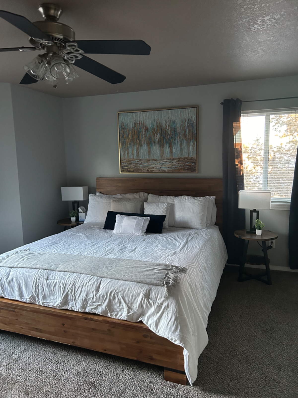 Discover Your Dream Getaway l Magnificent 3 Bedroom House in Bend-Oregon l Breathtaking Mountain Views - Photo 4