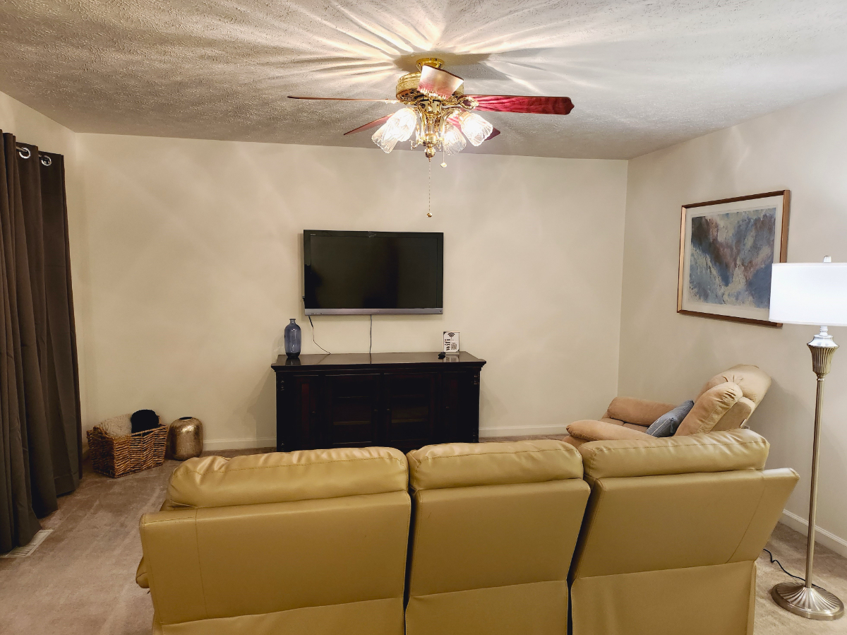 Home Away From Home - Photo 3