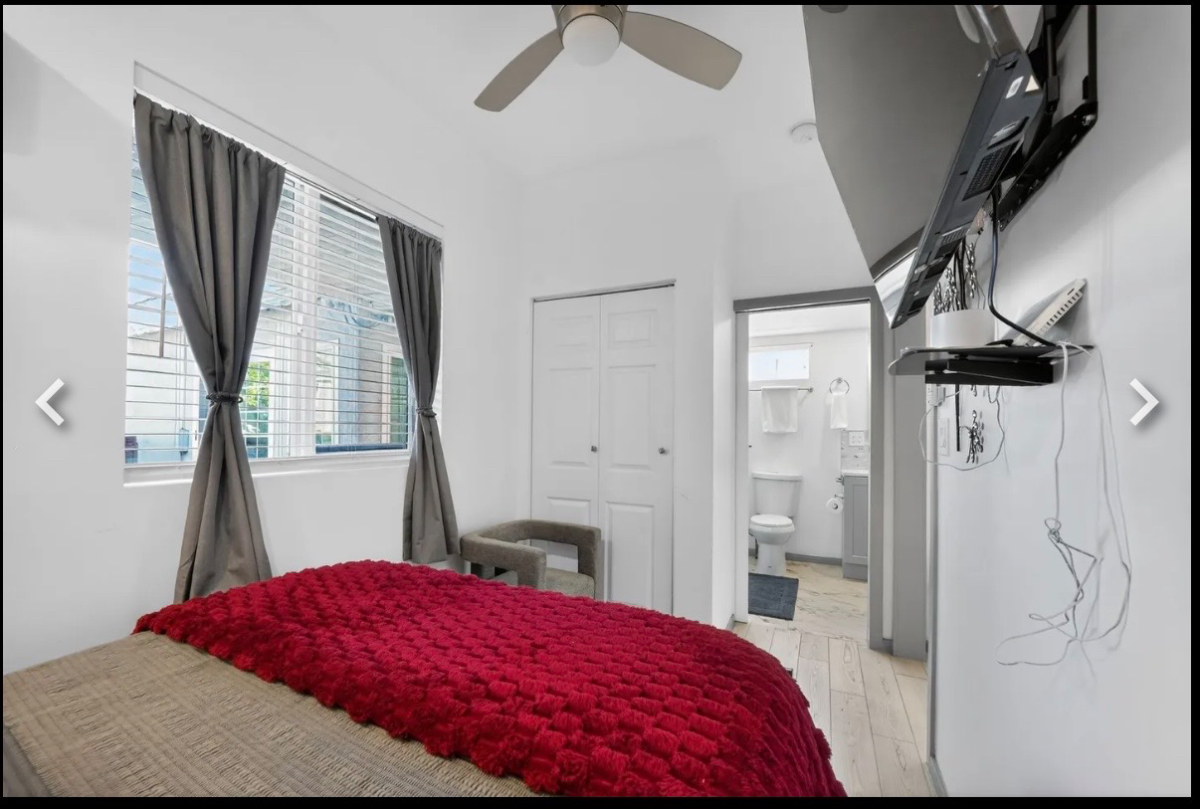 Cute, Quiet and Cozy One Bedroom ,Utilities included near Hospitals and Public Transportation - Photo 3