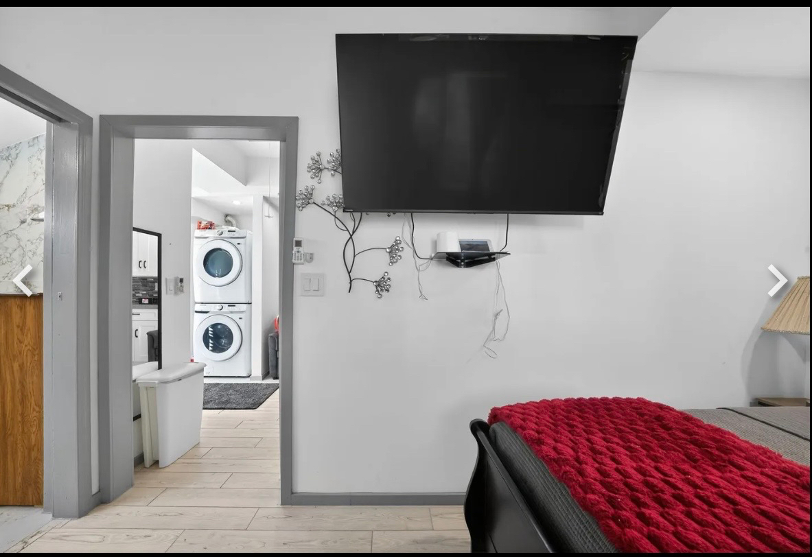 Cute, Quiet and Cozy One Bedroom ,Utilities included near Hospitals and Public Transportation - Photo 4
