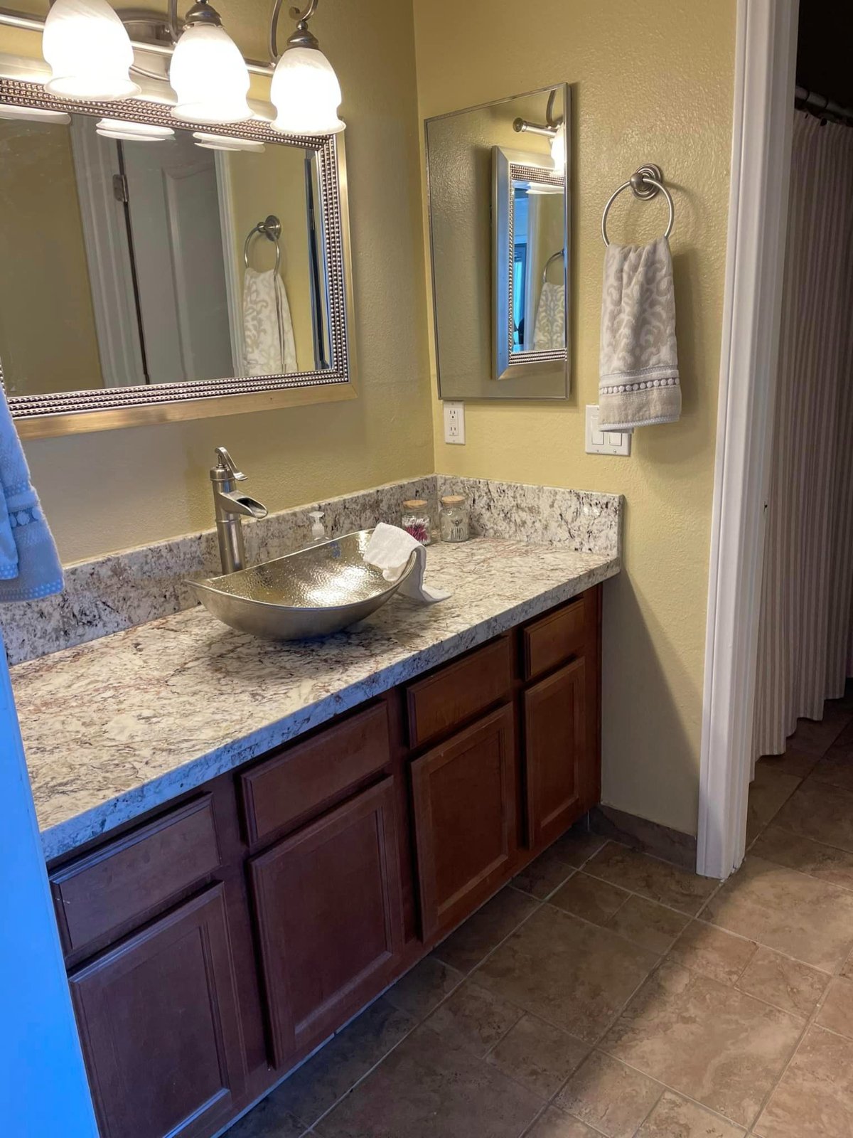 Beautiful 2 bedroom 2 bath condo in Pacific Beach - Photo 3