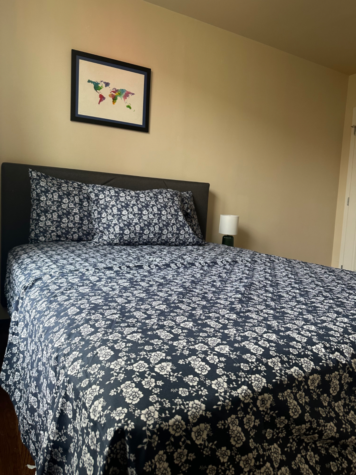 Charming Retreat for Traveling Nurses Apartment Rental - Photo 1