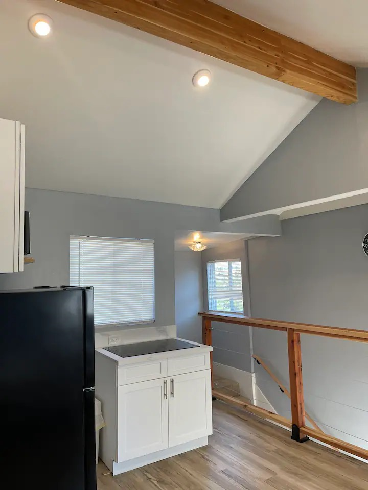 Convenient and Comfortable Studio Rental in San Diego - Minutes from Downtown and Major Hospitals and Attractions - Photo 5