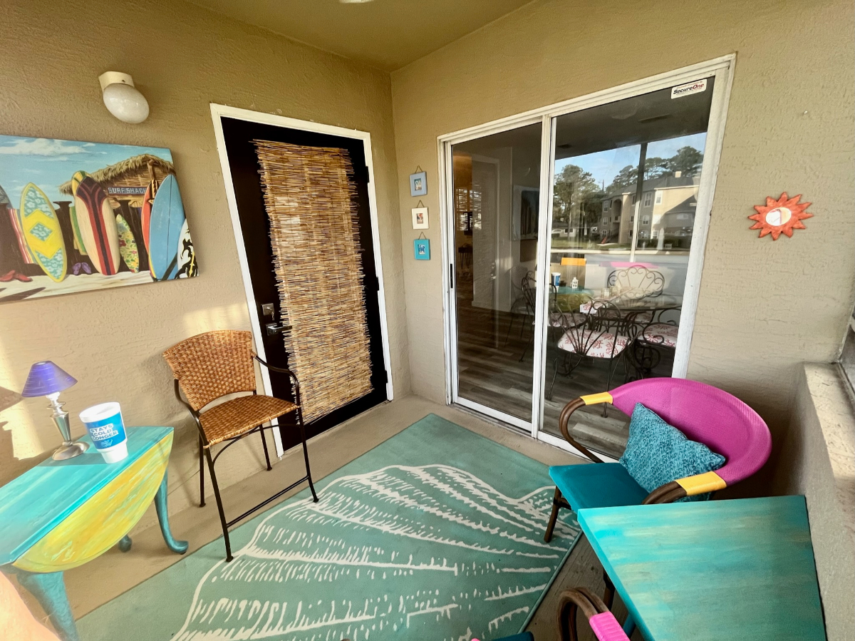 Chic 2-Bed Condo in Jacksonville Beach - Luxury, Comfort & Prime Location