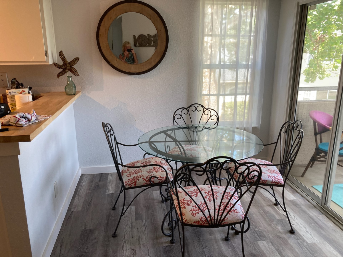 Chic 2-Bed Condo in Jacksonville Beach - Luxury, Comfort & Prime Location - Photo 11