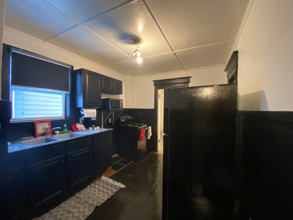Studio10MInStrong&AirportFullStudioStackeableWasherNDryer1600/mth - Photo 7