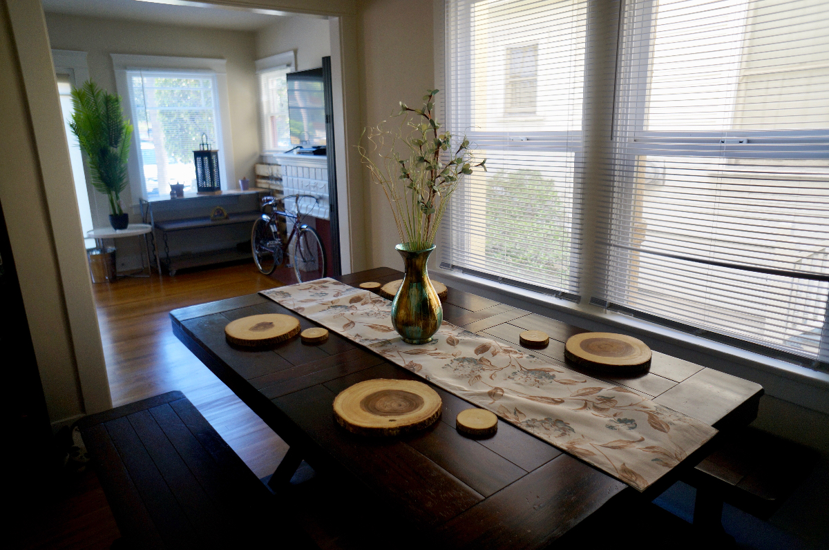 Exact Replica of the White House - Photo 3