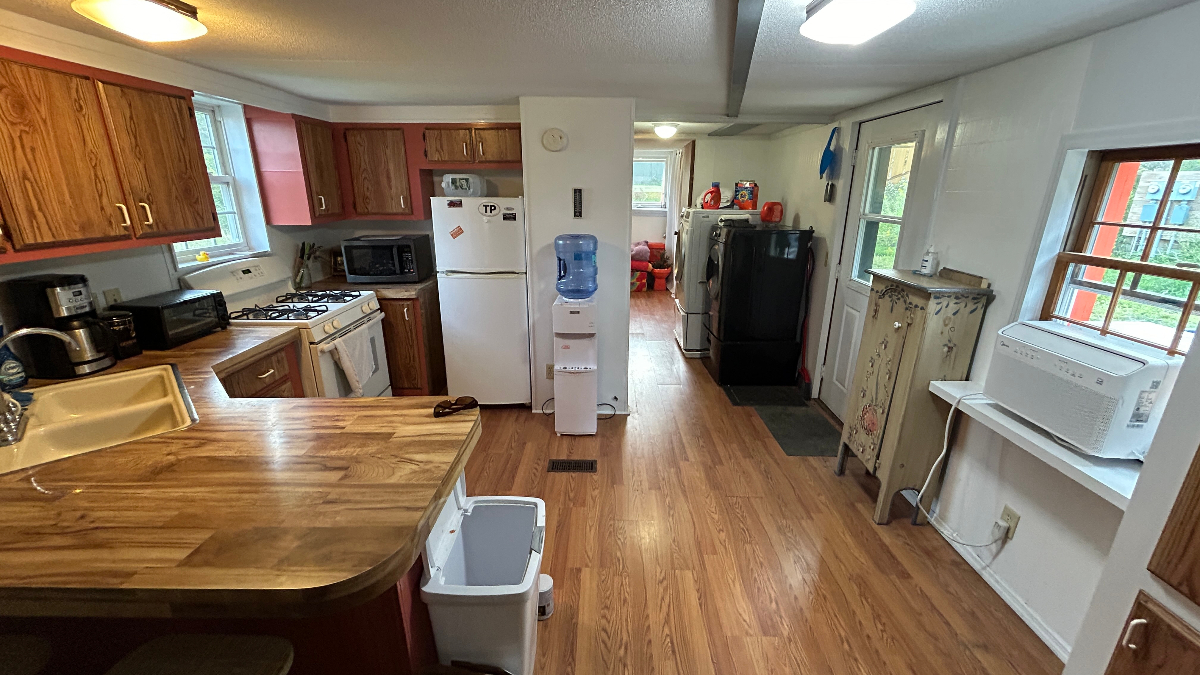 Cute Cozy One Bedroom on Six Acres in Cherry... - Photo 4