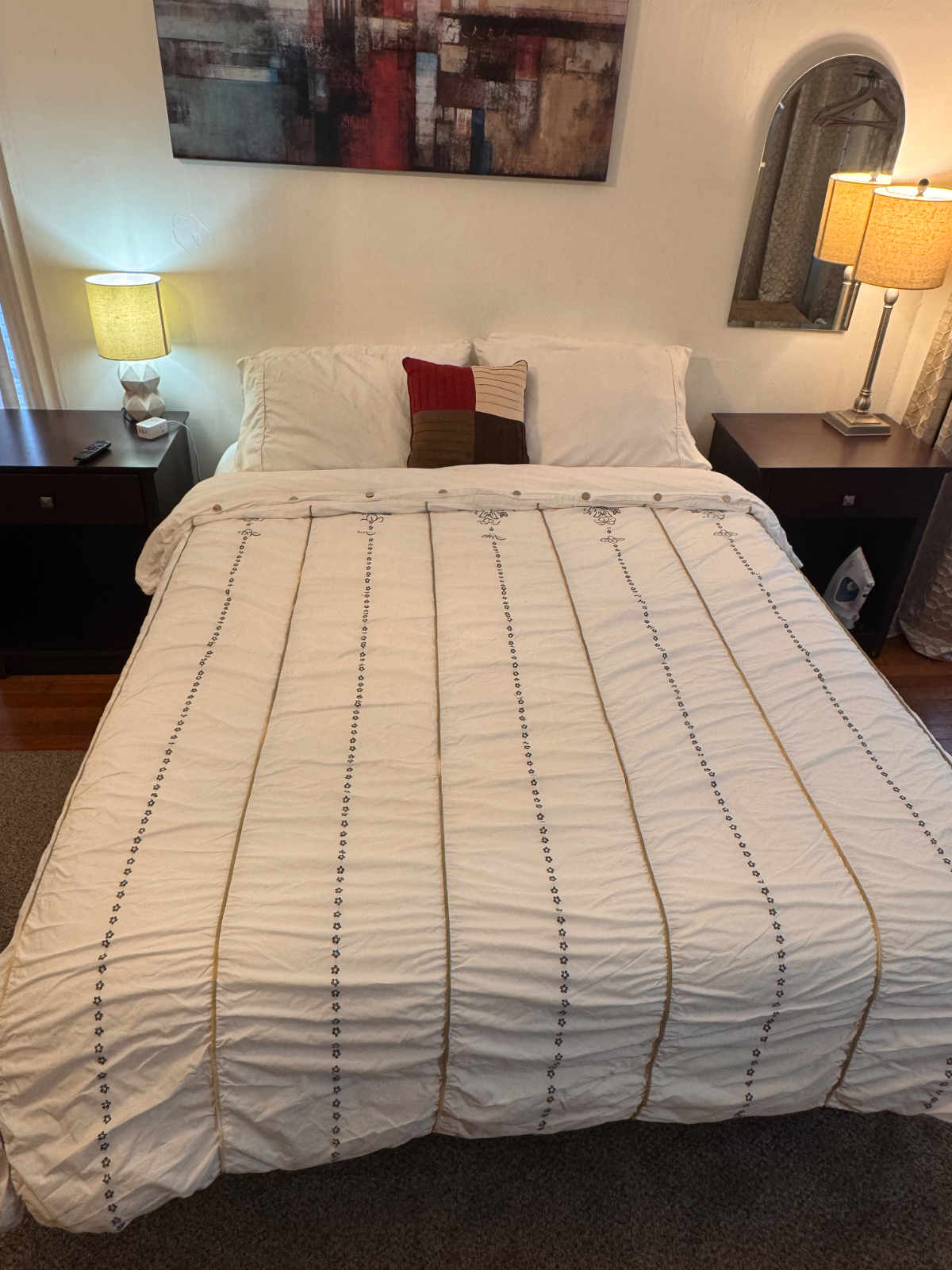 Spacious Studio w/Queen bed in a House - Photo 2