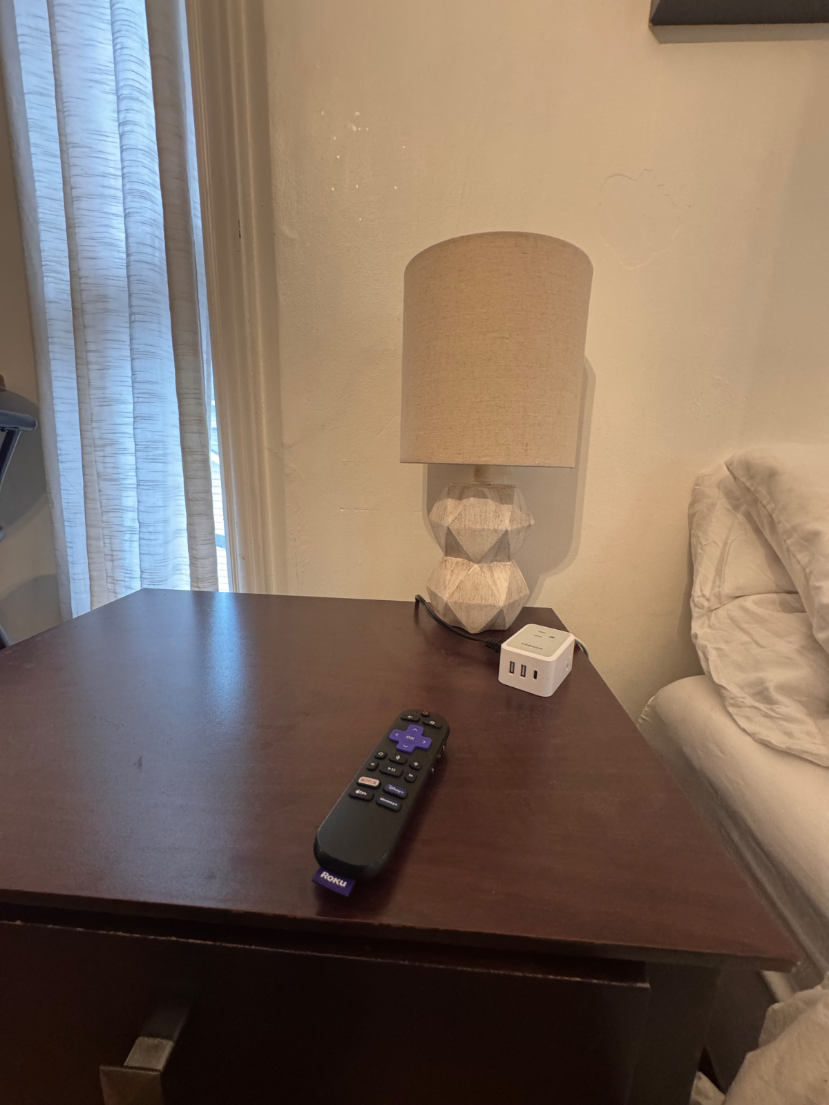 Spacious Studio w/Queen bed in a House - Photo 7