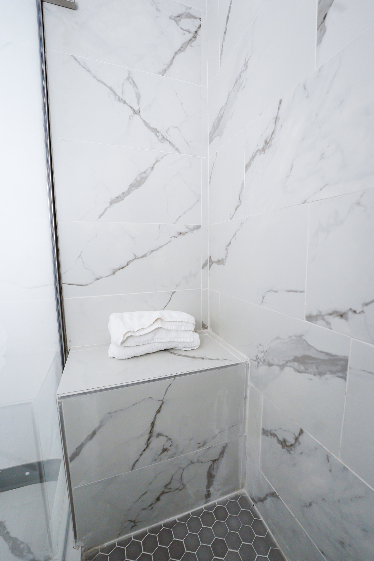 Cozy Elegant Apartment Near All Major Nassau Long Island Hospitals - Photo 8