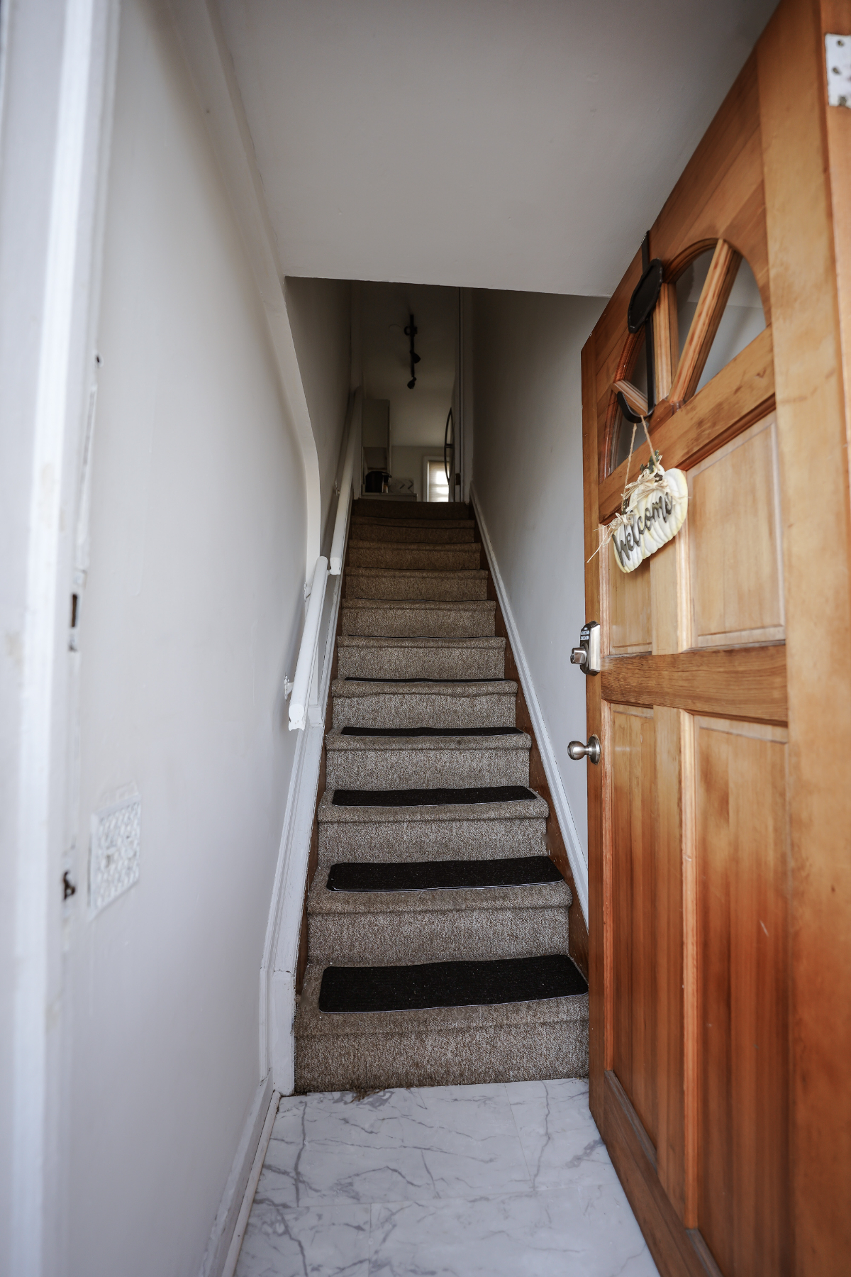Cozy Elegant Apartment Near All Major Nassau Long Island Hospitals - Photo 11