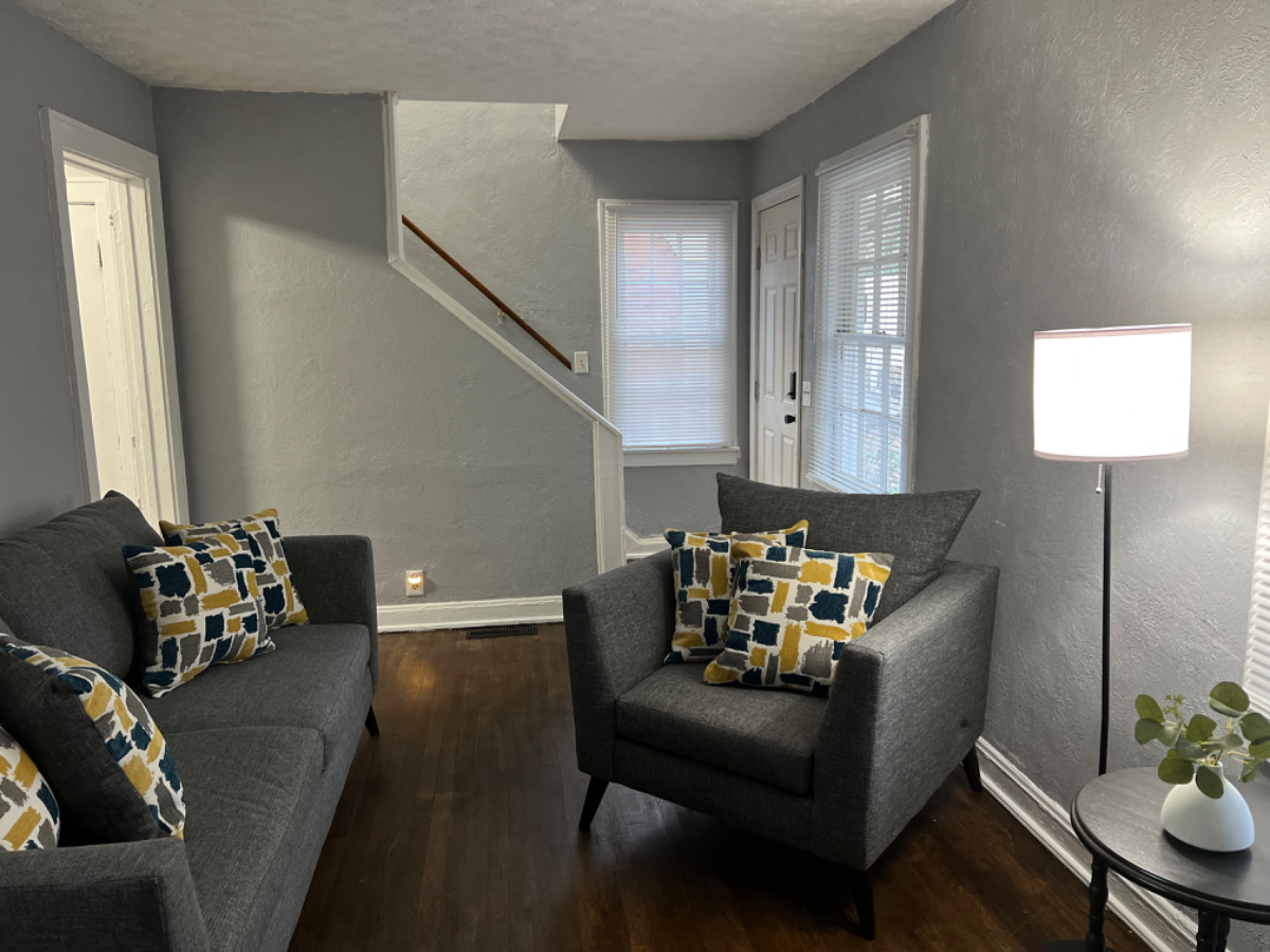 Serenity Villa by CAMC with Washer/ Dryer/Utilities included - Photo 6