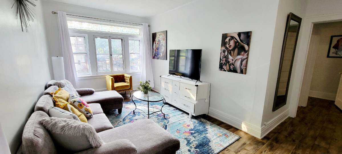 Close to Hospitals - 1  Bedroom - Open and Bright - Photo 7