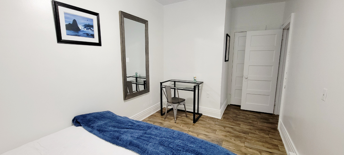 Close to Hospitals - 1  Bedroom - Open and Bright - Photo 10
