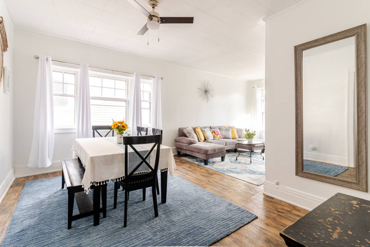 Close to Hospitals - 1  Bedroom - Open and Bright - Photo 6