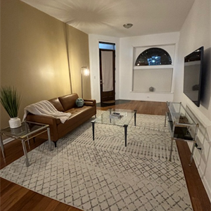 Furnished rental room Chicago: Brown Room for Rent - Home 4 Docs