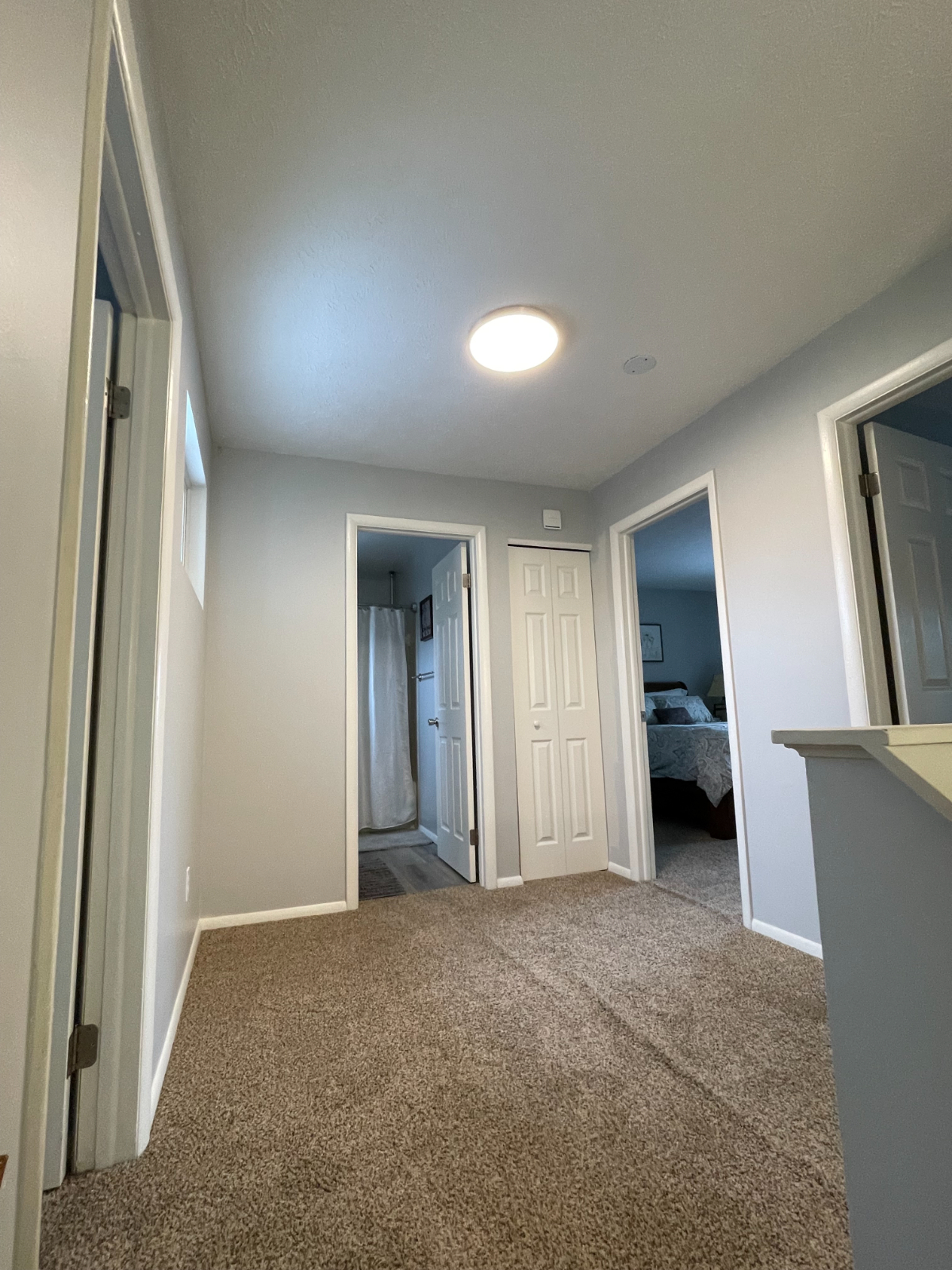 Perfect for Extended Stay -  Near golf course, walking trails, shopping, hospitals, colleges & more - Photo 9