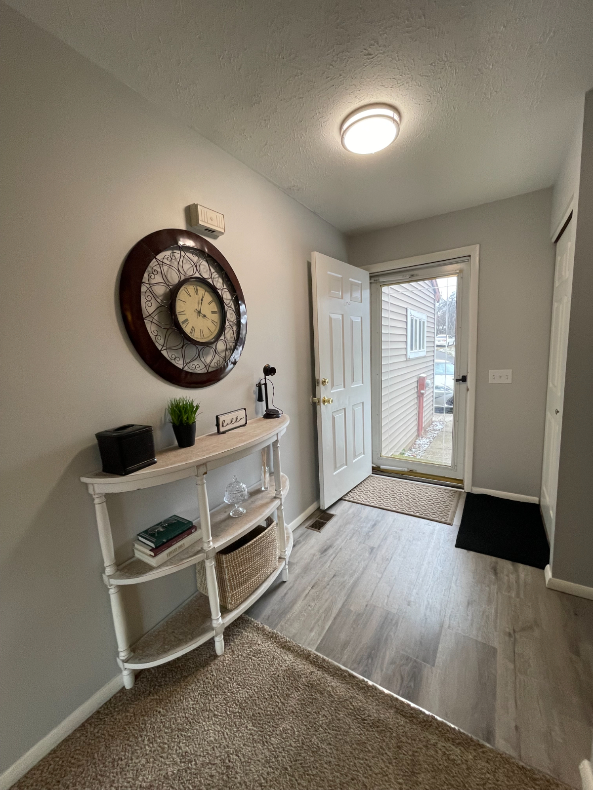 Private Bedroom (1) Fully furnished townhouse