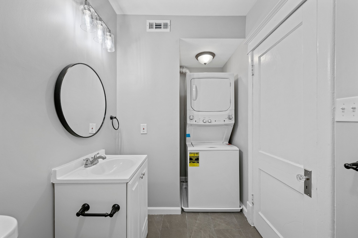 Close to Major Hospitals--Newly Renovated Duplex-Tower Grove South - Photo 11