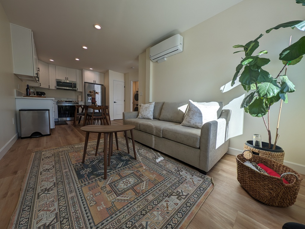 Home in San Diego - Photo 4