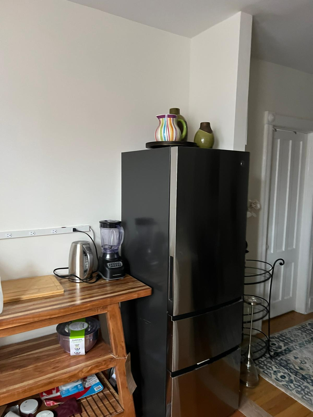 Great Two Bedroom in Albany  -Walking distance to Albany Medical Center and Albany VA Hospital - Photo 11