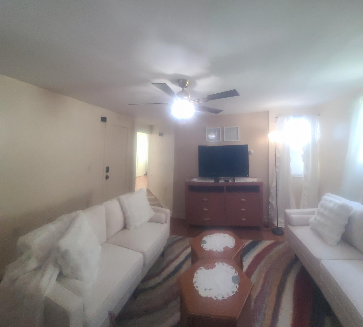 Updated Appartment - Photo 3