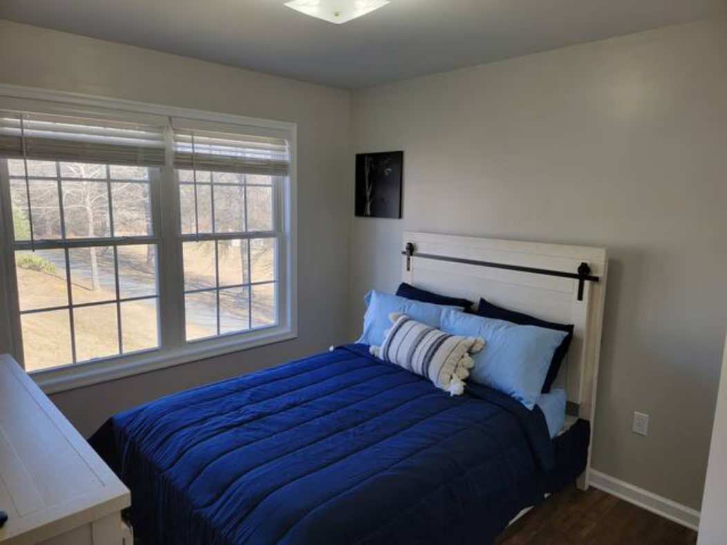 Cheerful 3-Bedroom Home in Martinsburg - Photo 3