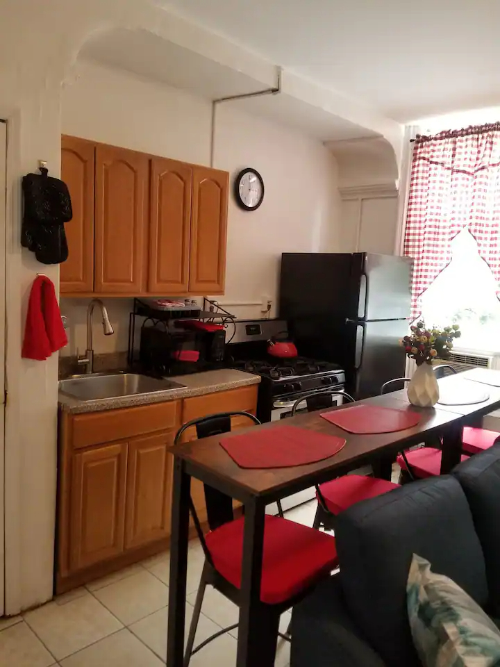Palmetto Beautiful Cozy 1 bedroom Apartment close to Hospital - Photo 3