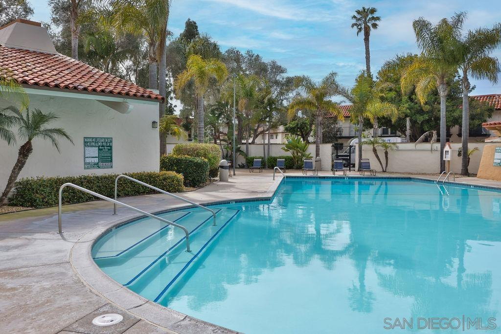 Spanish Style San Diego Home near beaches - Photo 6
