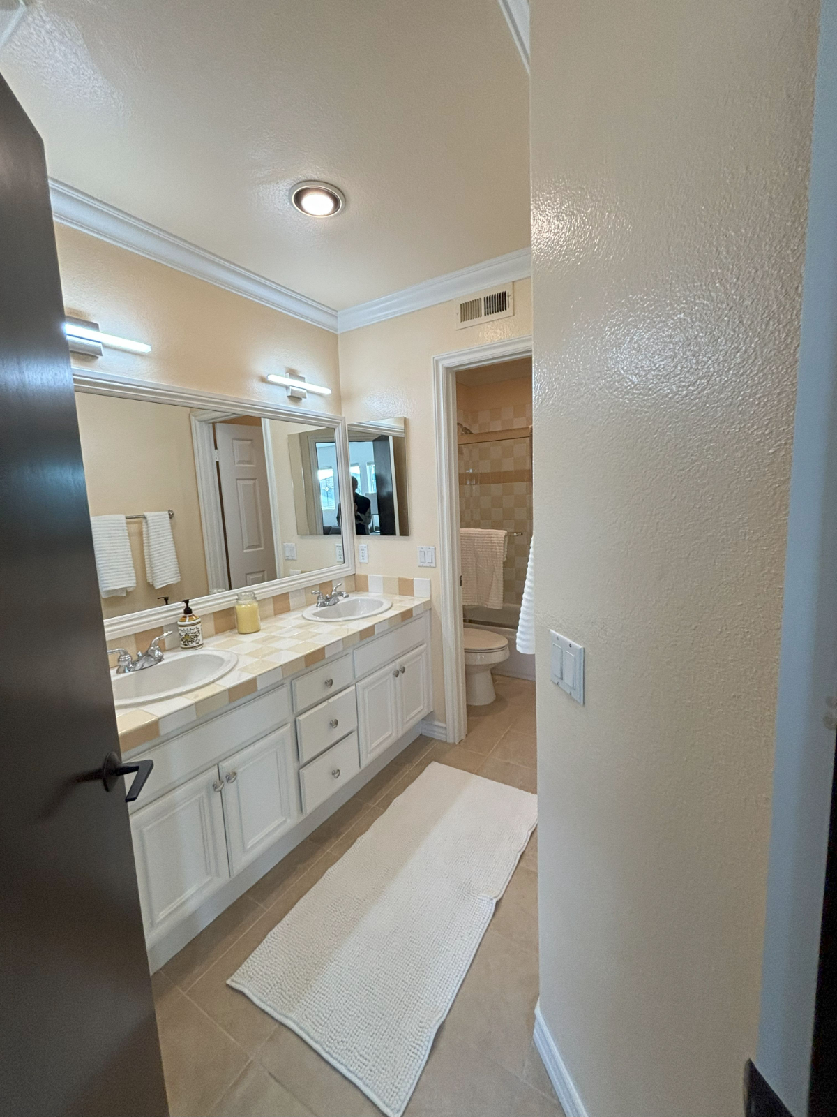 Luxury Hilltop With a View near Poway and Rancho Bernardo - Photo 6