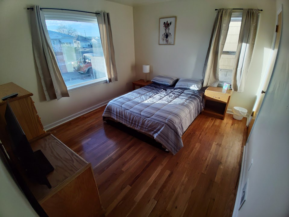 1109 10TH ST - Photo 4