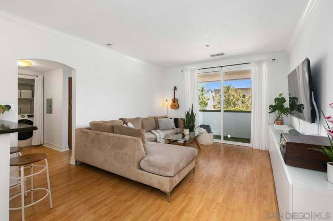 Peaceful urban retreat near the heart of downtown San Diego - Photo 2
