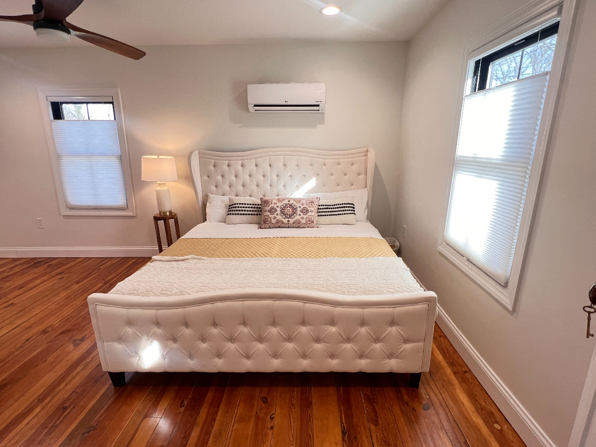 1850 House Modern Meets Historic - Photo 6