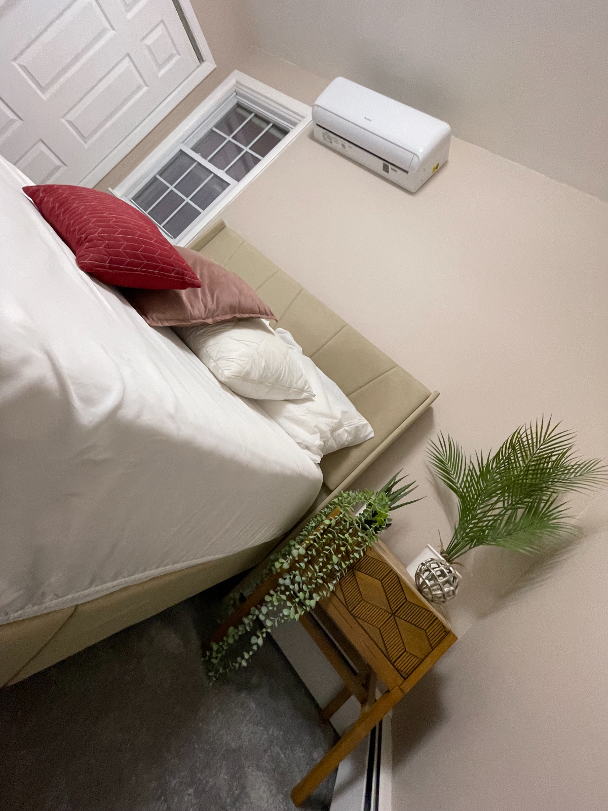 Newly renovated BR/Private/ Shared BA/Close Transportation - Photo 10