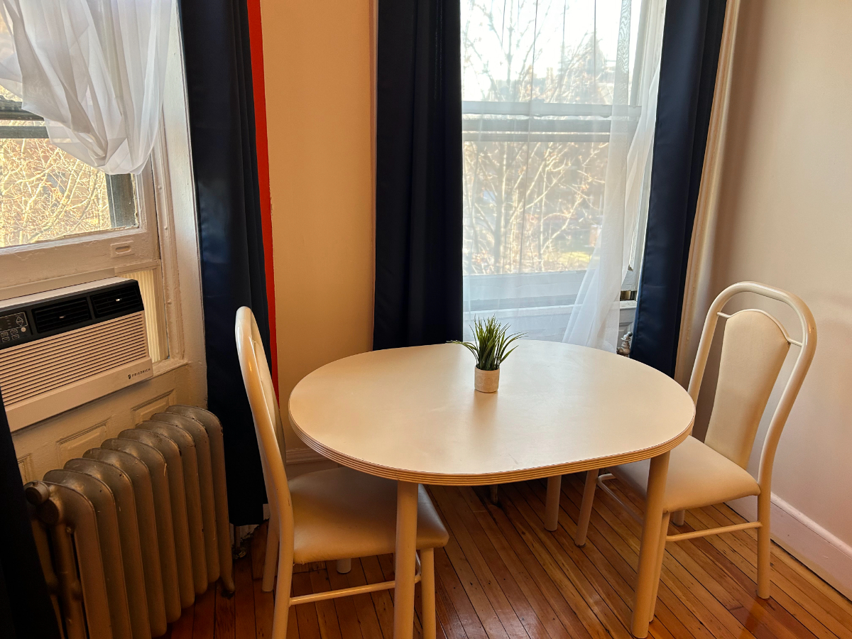 Experience the Cozy Charm of Brooklyn Living l Charming 1-Bedroom Apartment - Photo 11
