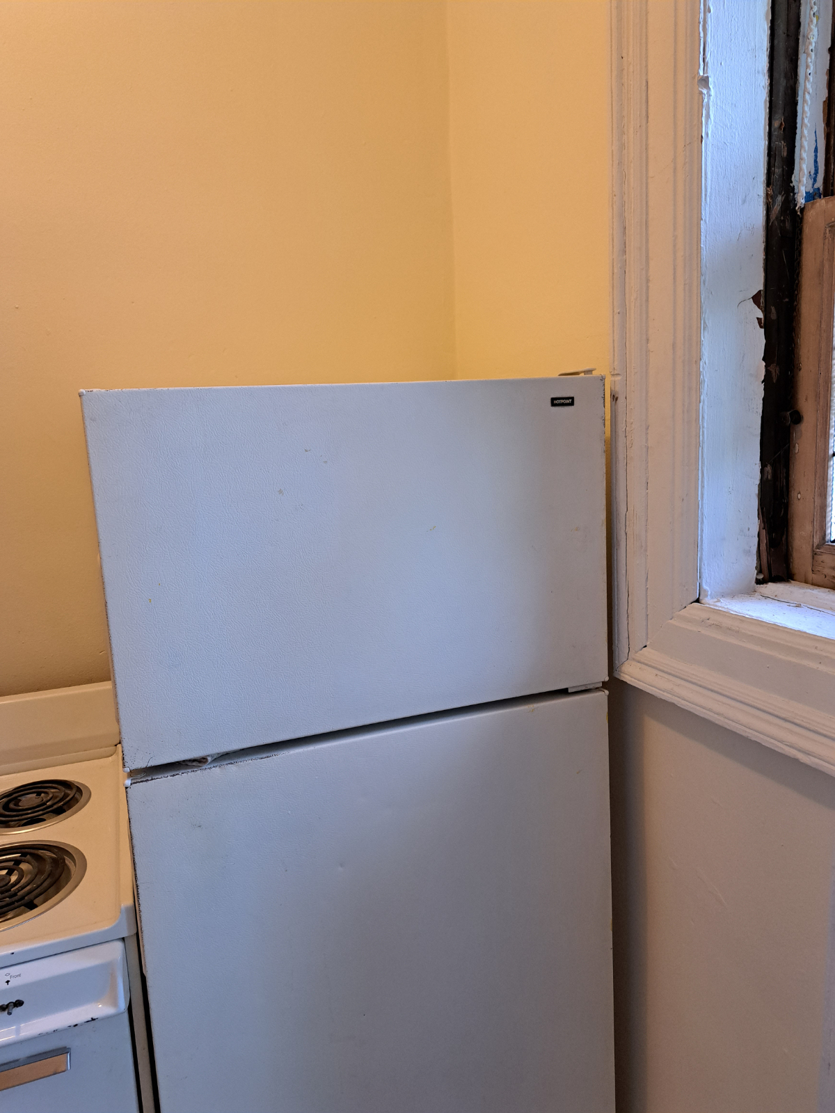 Experience the Cozy Charm of Brooklyn Living l Charming 1-Bedroom Apartment - Photo 10