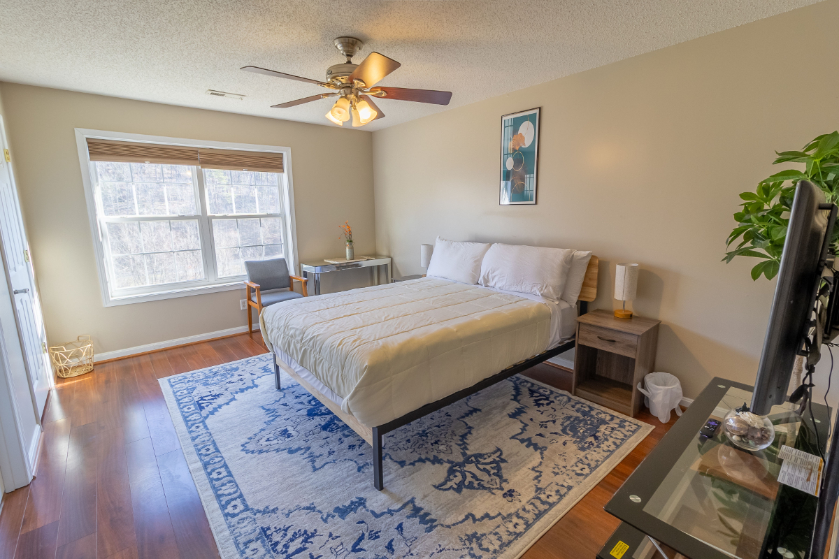 Queen Room