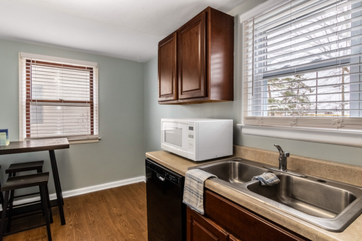 2 Bedroom Apartment - Photo 7