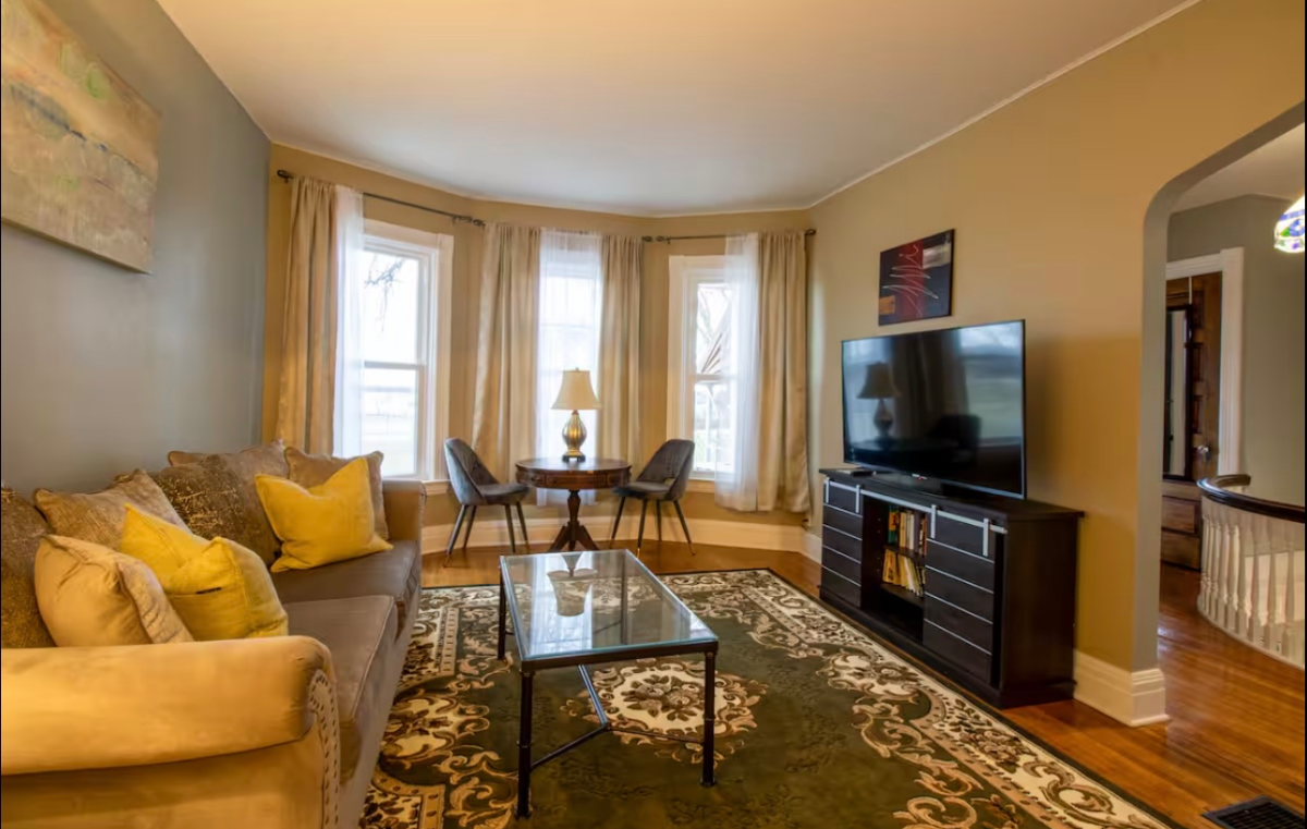 Riverside - 2 bedroom apartment - Photo 3