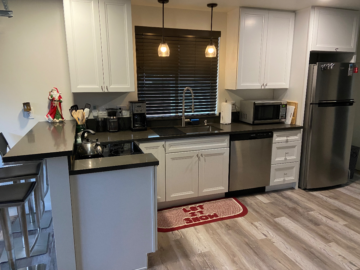 New Studio with Private Patio, Centrally Located in Beautiful San Diego with Walkable Neighborhood - Photo 5