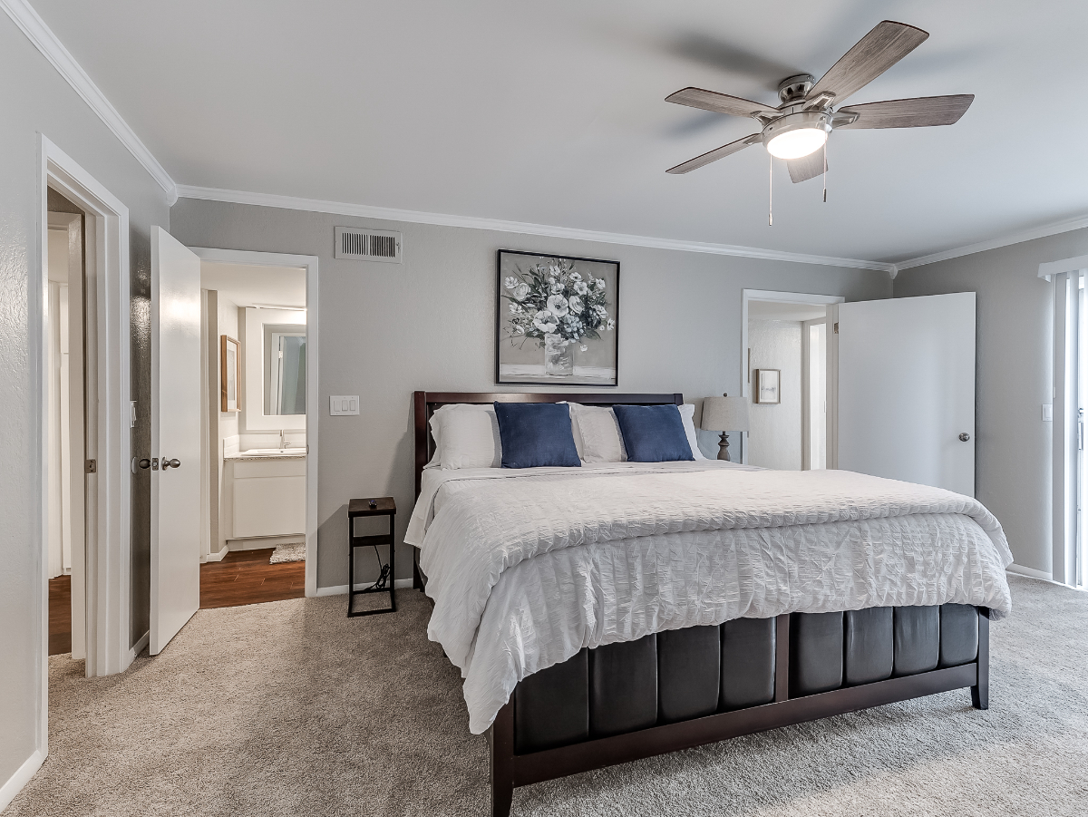 Condo in Gated Complex