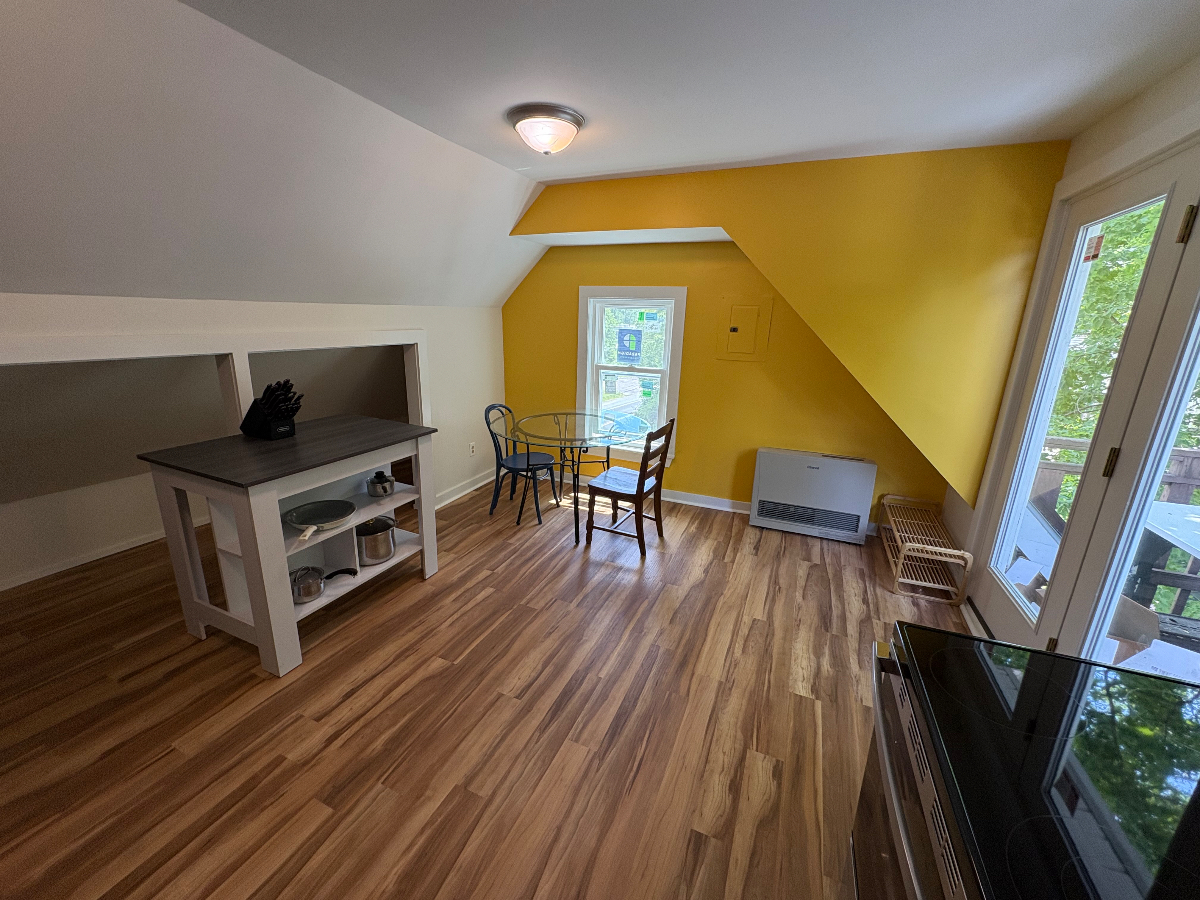 Montpelier/Berlin - 2 bedroom newly remodeled apt - 5 mins from Central VT Medical Center - Photo 3