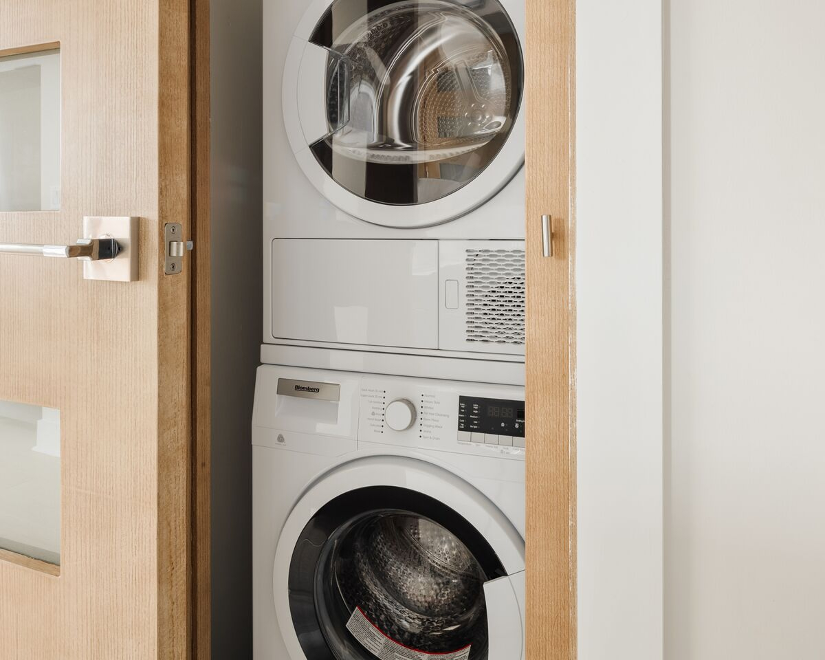Studio Unit - Photo 2