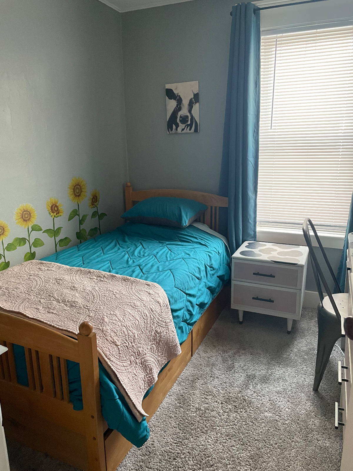 3 Bedrooms or Entire Unit - Central VT Newly Renovated Apartment - Photo 12