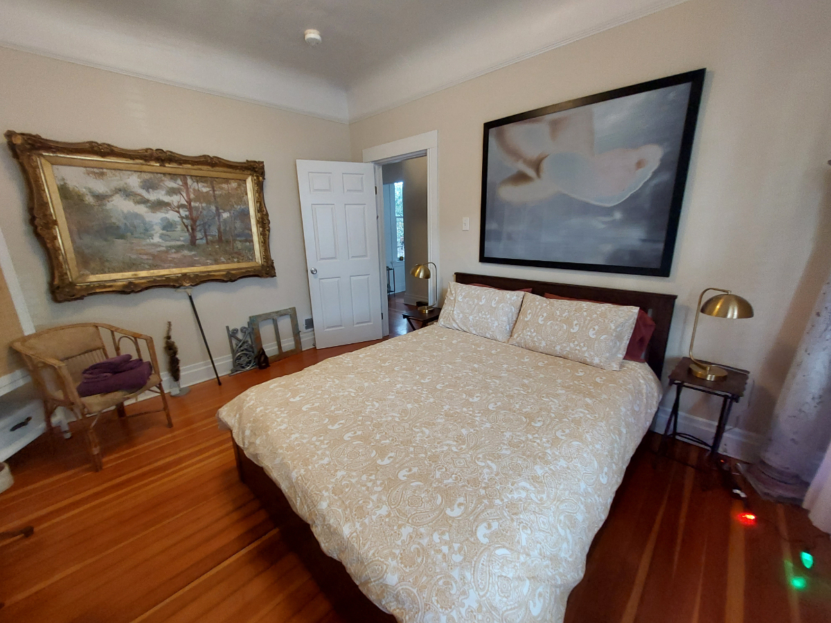 Beautiful Room in a Happy House-Potrero Hill - Photo 1