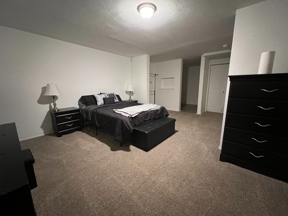 Modern Townhouse Retreat with Outdoor Deck - Fully Remodeled in Rawlins, WY - Photo 3