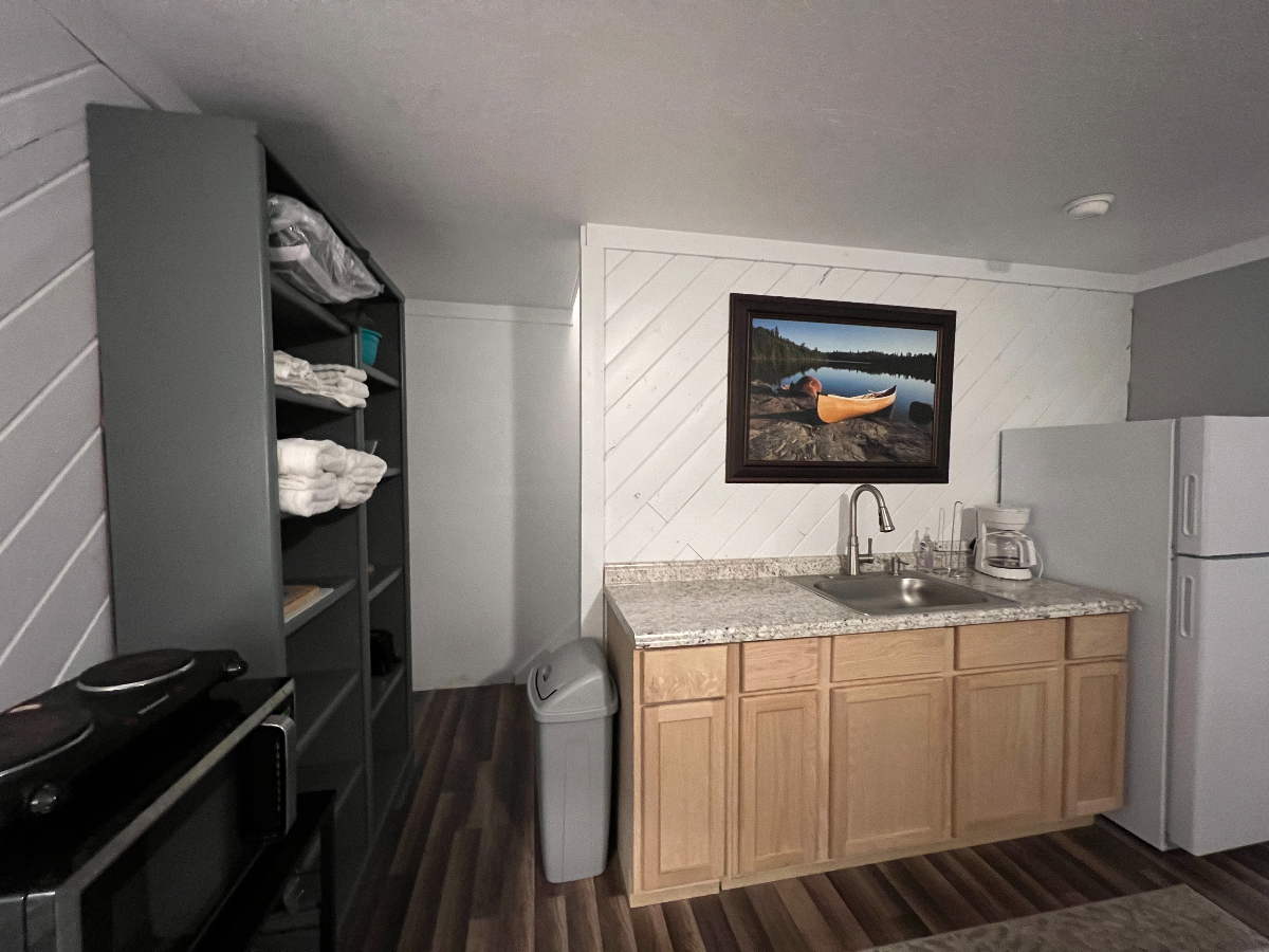 Rawlins (1-bedroom) - Recently Remodeled - Photo 2