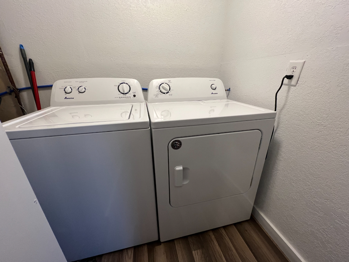 Rawlins (1-bedroom) - Recently Remodeled - Photo 5