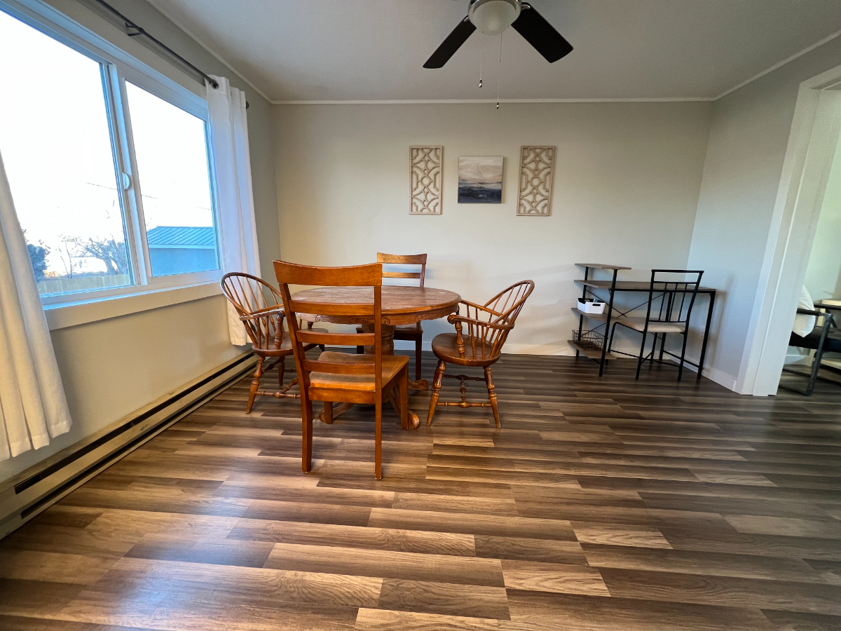 Rawlins (1-bedroom) - Recently Remodeled - Photo 6